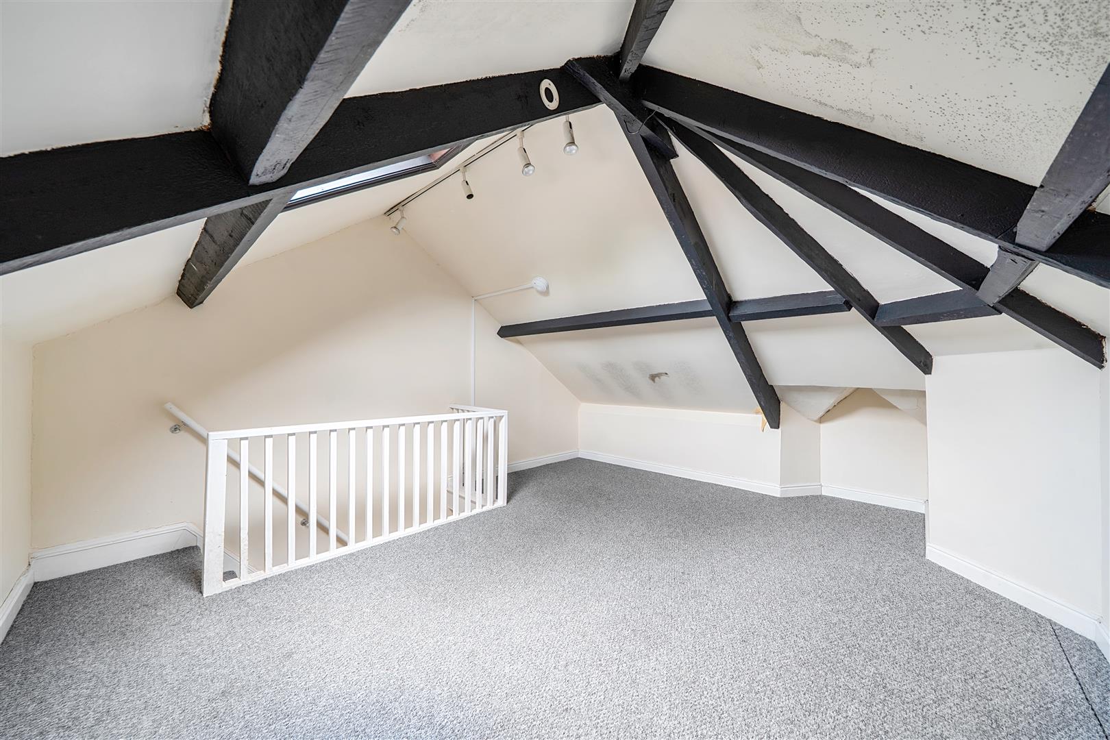 Llangyfelach Road, Brynhyfryd, Swansea, SA5 9EA